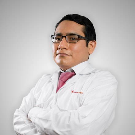 Dr. Vladimir Flores